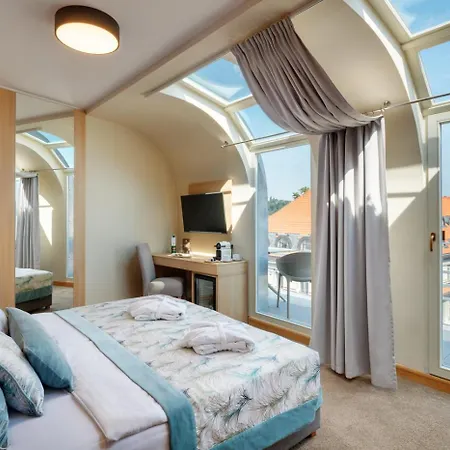Hotel Clement-2